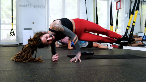full-body muscle toning workout 40 Min TRX Torch & Tone